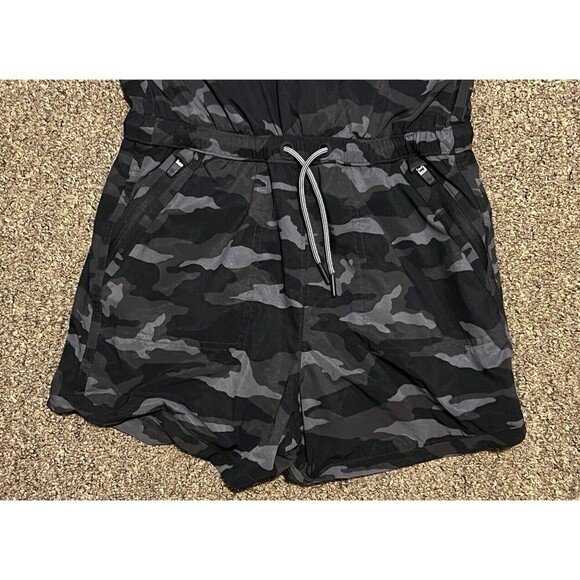 Athleta Girl On The Go Romper Girls Size XXL 16 Black Gray Camouflage Sleeveless - Picture 3 of 7